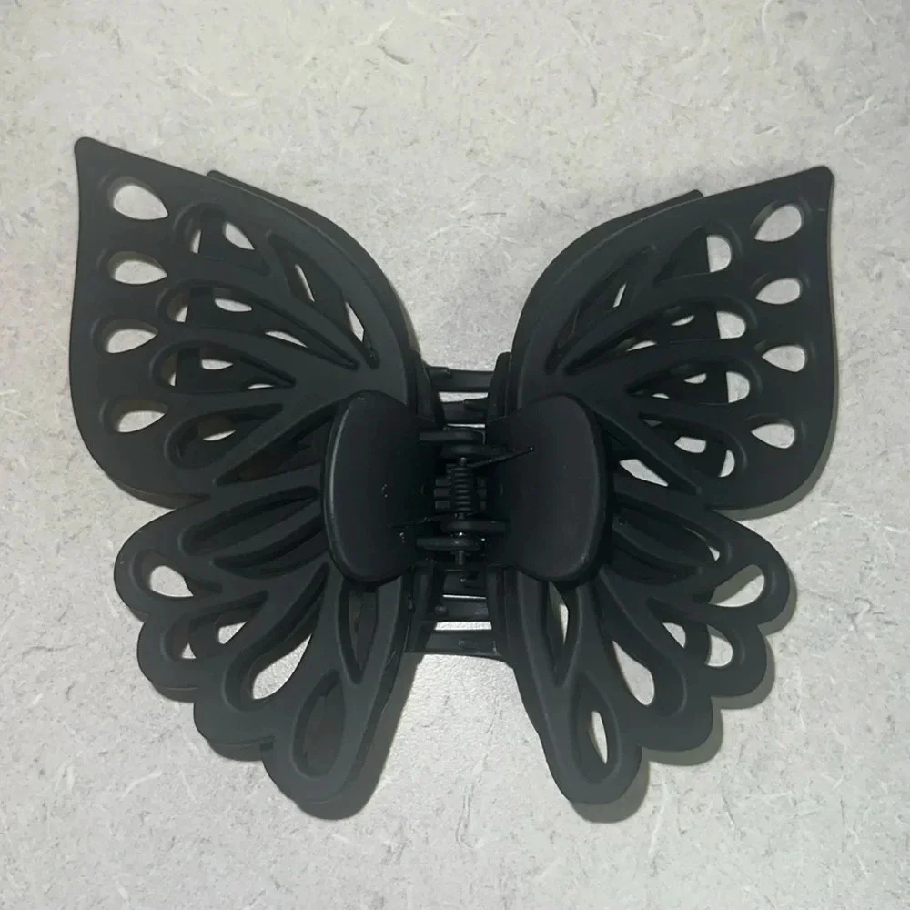 NEW Matte Black Large Butterfly Claw Clip